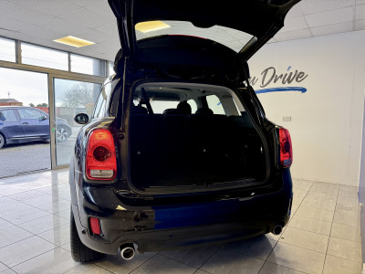  MINI Countryman Cooper S Exclusive