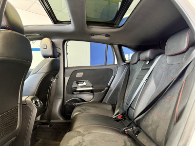  Mercedes-Benz EQA 350 215KW 66KWH 4M AMG LINE PREMIUM