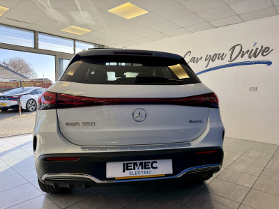  Mercedes-Benz EQA 350 215KW 66KWH 4M AMG LINE PREMIUM