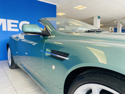  Aston Martin DB9 V12 Volante