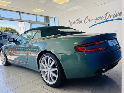  Aston Martin DB9 V12 Volante