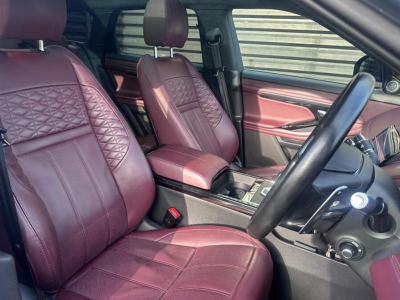  Land Rover Evoque P300e Autobiography PHEV AWD