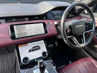  Land Rover Evoque P300e Autobiography PHEV AWD