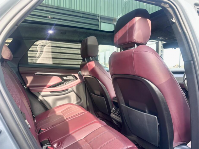  Land Rover Evoque P300e Autobiography PHEV AWD