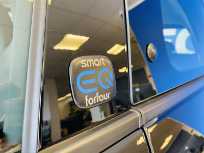  Smart Four Four 0.0 PULSE Premium EQ