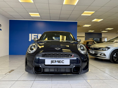  MINI Cooper 2.0 Exclusive 3dr automatic