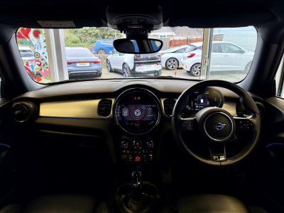  MINI Cooper 2.0 Exclusive 3dr automatic