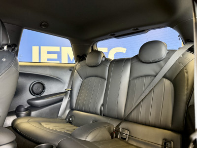  MINI Cooper 2.0 Exclusive 3dr automatic