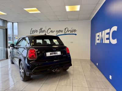  MINI Cooper 2.0 Exclusive 3dr automatic