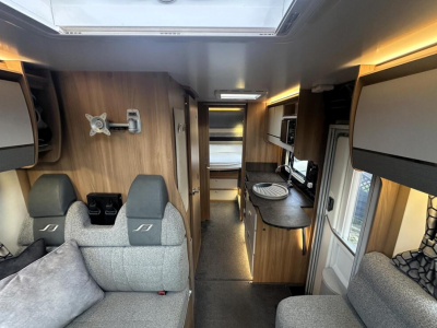  Bailey Autograph 79-4i 4 berth Island Bed