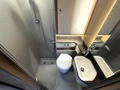  Bailey Autograph 79-4i 4 berth Island Bed