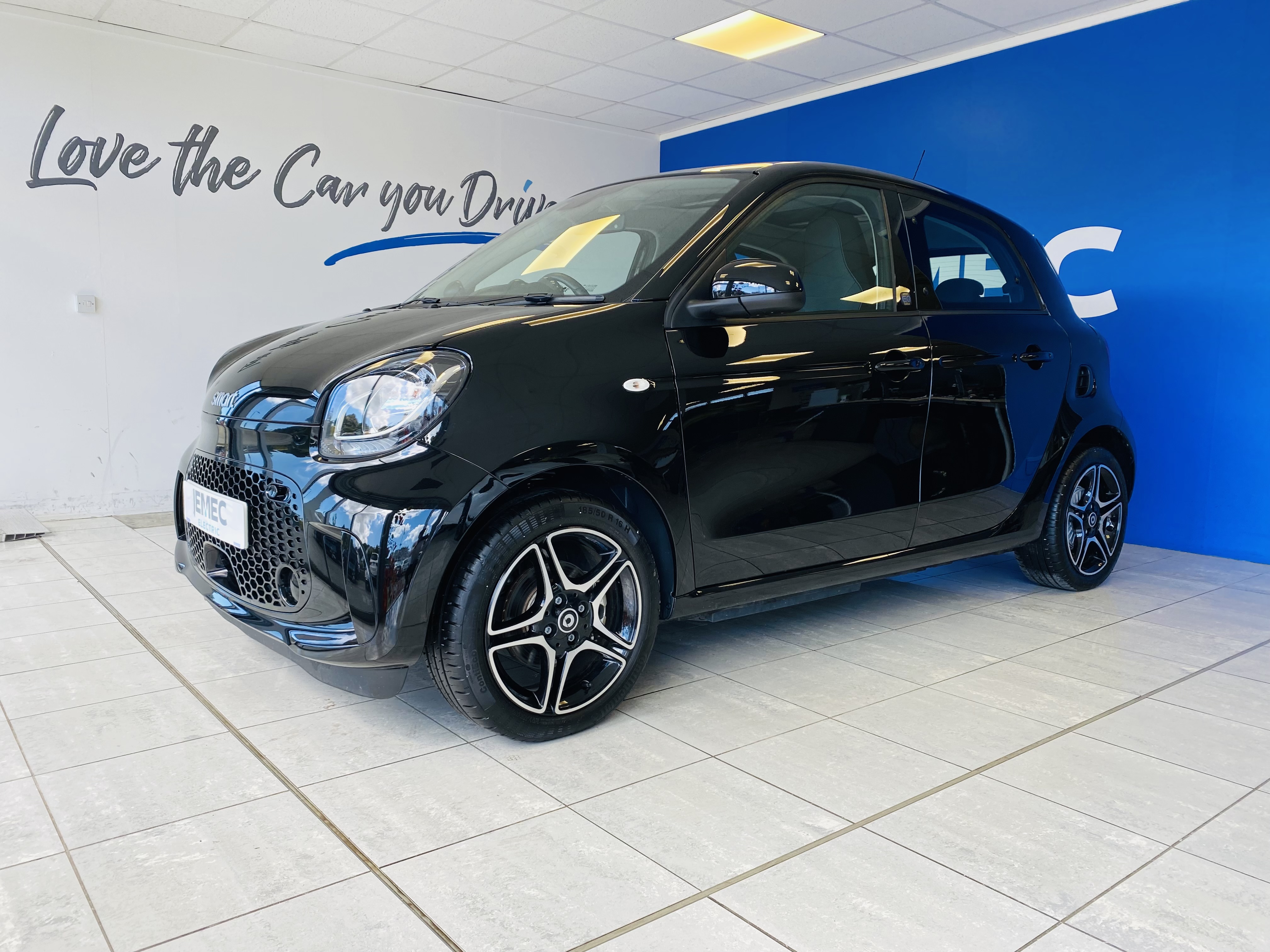 Smart Four Four 0.0 Premium EQ A1 condition, heated seats, twin