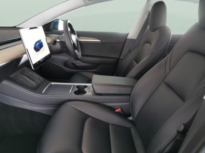  Tesla Model 3 Standard Plus Saloon