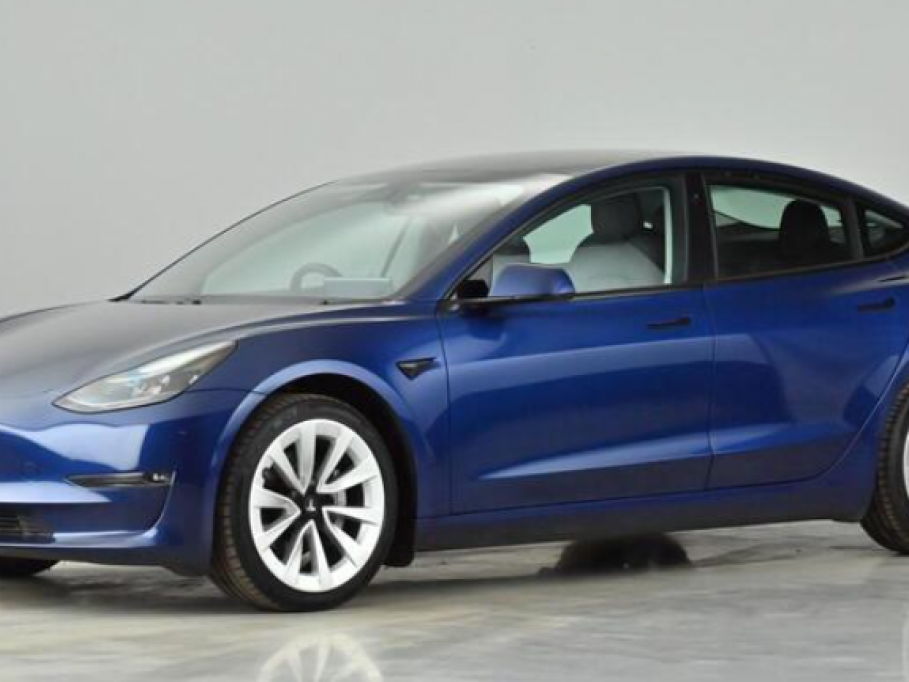  Tesla Model 3 Standard Plus Saloon