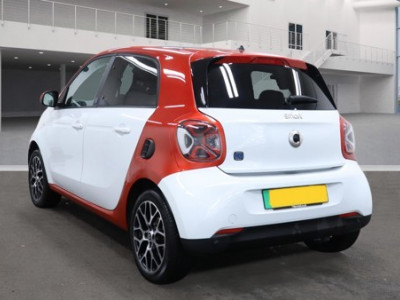  Smart EQ FORFOUR 17KWH 60KW EXCLUSIVE (22KW) Hatchback