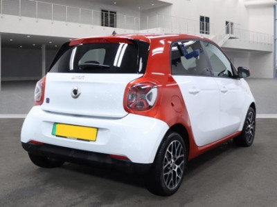  Smart EQ FORFOUR 17KWH 60KW EXCLUSIVE (22KW) Hatchback