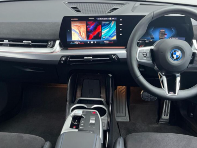  BMW IX2 30 XD 66.5kWh M Sport (22kc)