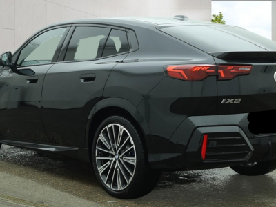  BMW IX2 30 XD 66.5kWh M Sport (22kc)