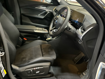  BMW IX2 30 XD 66.5kWh M Sport (22kc)