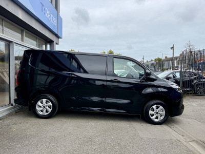  Ford NEW E-Transit Custom 100kW Limited 65kWhL1 H1