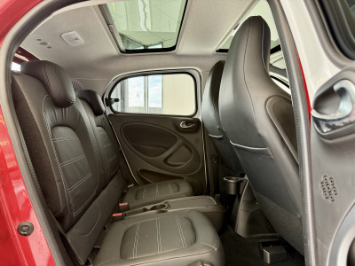  Smart EQ FORFOUR 17KWH 60KW EXCLUSIVE (22KW) Hatchback