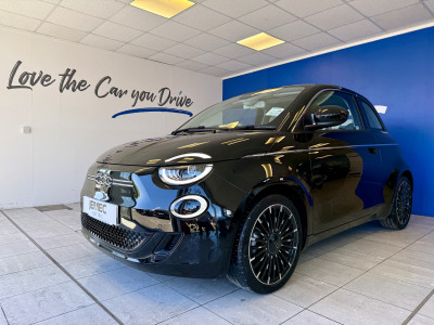  Fiat 500 E 87KW 42KWH LA PRIMA Hatchback