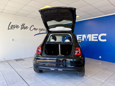  Fiat 500 E 87KW 42KWH LA PRIMA Hatchback