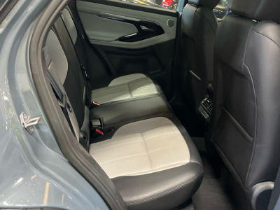  Land Rover Evoque 1.5 P300e R Dynamic HSE 4WD PLUG-IN Hybrid