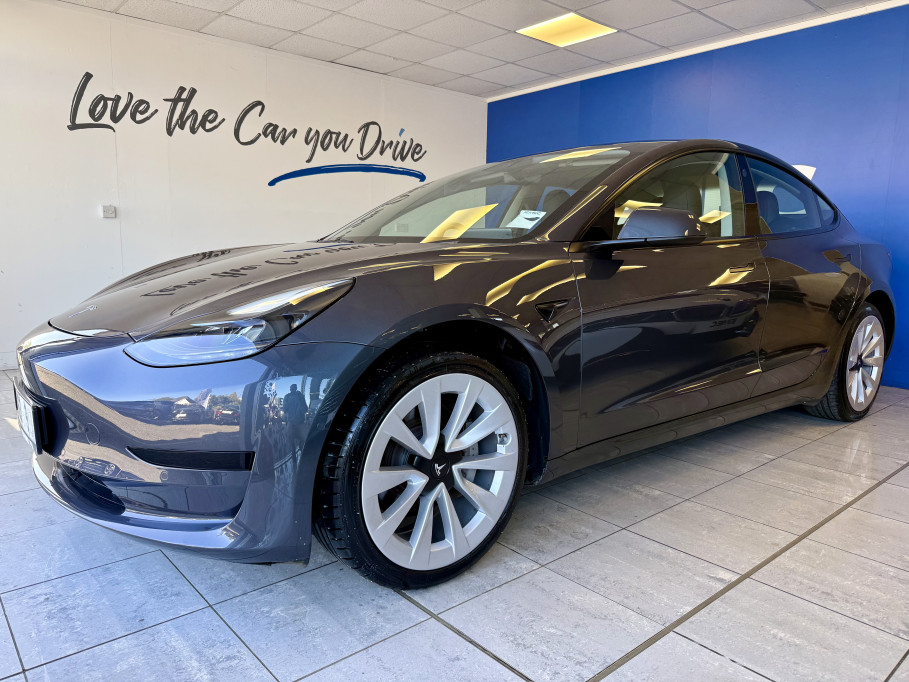  Tesla Model 3 Standard Range Plus