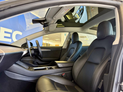  Tesla Model 3 Standard Range Plus