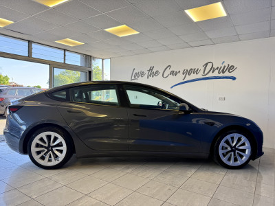  Tesla Model 3 Standard Range Plus