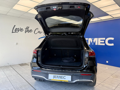  Mercedes-Benz EQA 350 215KW 66KWH 4M AMG LINE PREMIUM