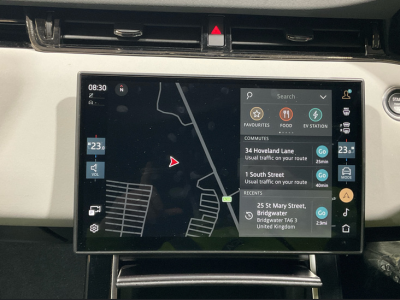  Land Rover Evoque P300e SE R-Dynamic AWD - FACELIFT