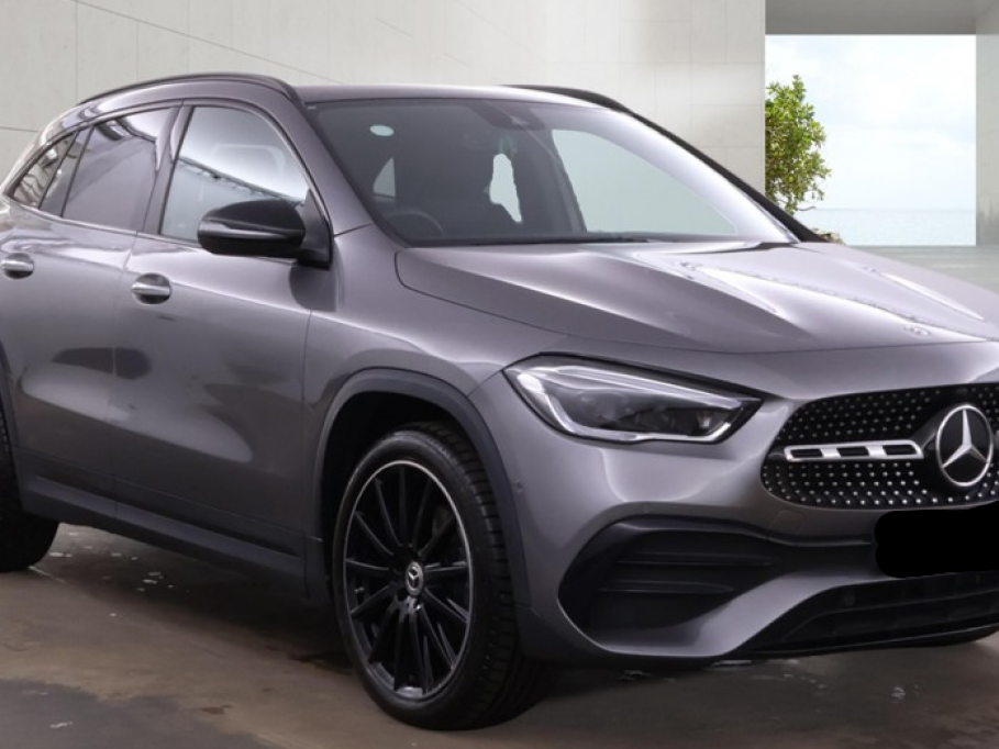  Mercedes-Benz GLA250E AMG LINE PREM+ NIGHT EDITION
