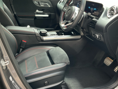  Mercedes-Benz GLA250E AMG LINE PREM+ NIGHT EDITION