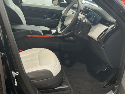  Land Rover Range Rover SPORT 3.0 P460E DYNAMIC Autobiography