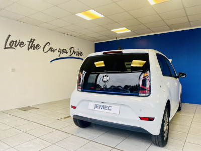 Volkswagen E-UP! 60KW 32KWH Hatchback