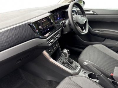  Volkswagen NEW Polo 1.0 TSi 95PS MATCH DSG - Panoramic Roof