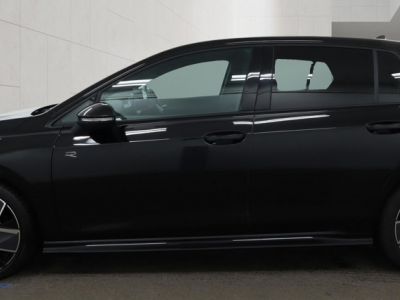  Volkswagen NEW Golf 1.5 e TSi BLACK EDITION DSG