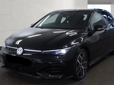  Volkswagen NEW Golf 1.5 e TSi BLACK EDITION DSG