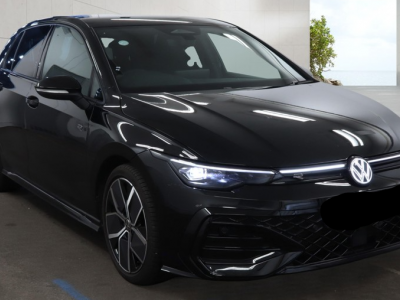 Volkswagen NEW Golf 1.5 e TSi BLACK EDITION DSG