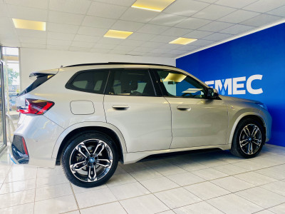  BMW IX1 XD30 66.5 kWh M Sport PRO Pack 309bhp (22kc)