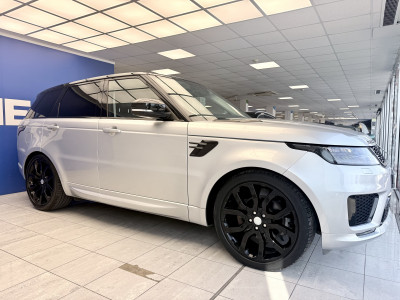  Land Rover Range Rover Sport 3.0 SDV6 HSE Dynamic Black Pack